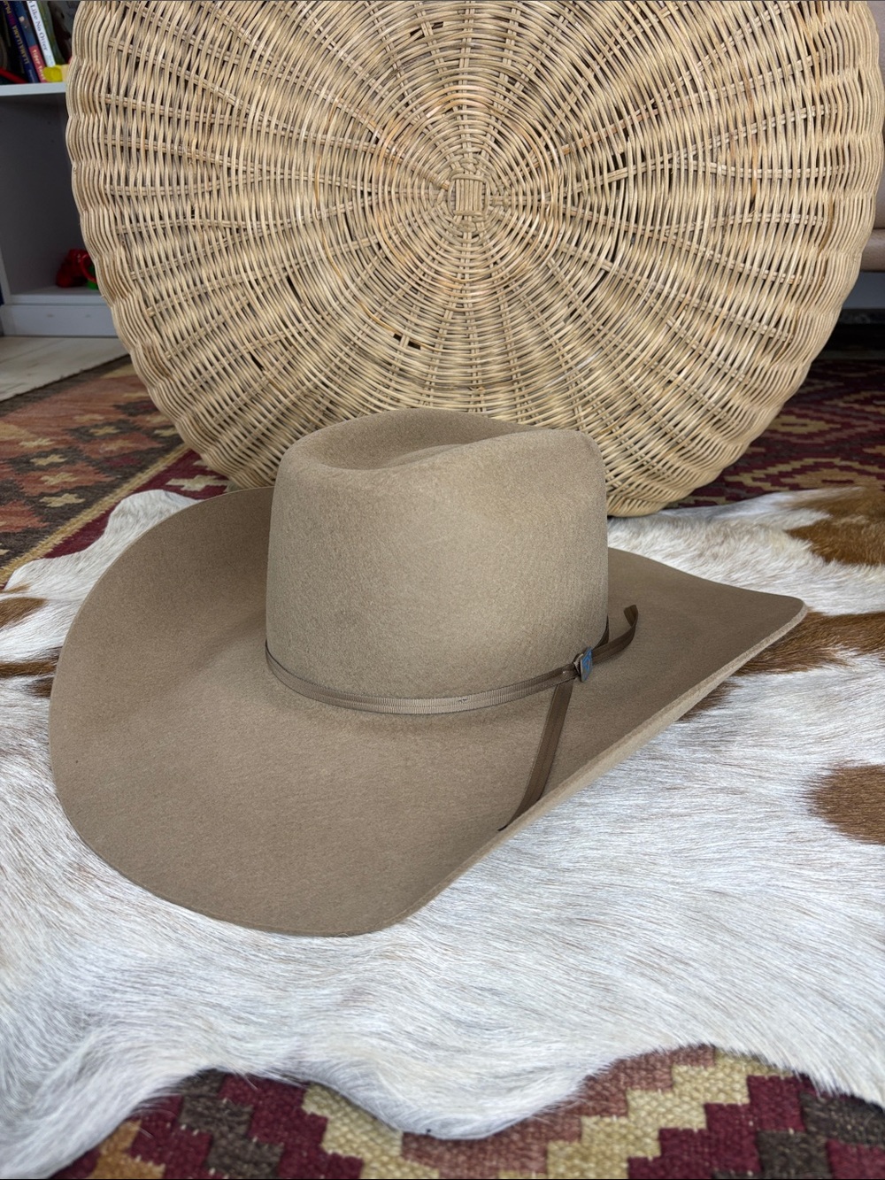Resistol Cody Johnson 9th round stone cowboy hat 7 1/4